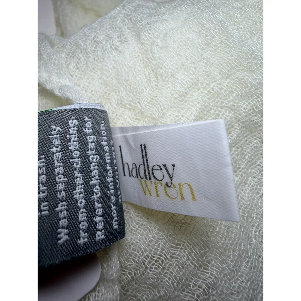 Hadley Wren Ivory Classic Insect Shield Scarf Repellent Apparel ISS177-IVR NWT